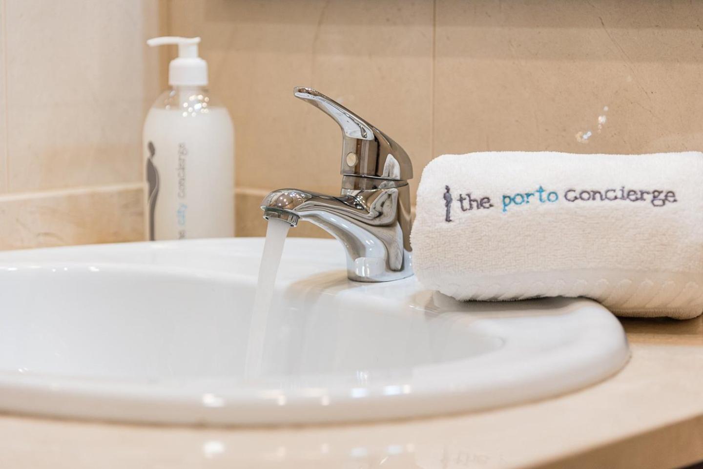 Guestready - Luxe Living By The Pool Apartment Povoa de Varzim Luaran gambar